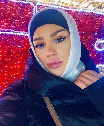 Живу в Москве. Готова предложить тебе незабываемое время в моей компании. Я знаю, как доставить истинное удовольствие и насытить тебя страстью. Познакомься со мной, и ты поймешь, что я не просто проститутка, я настоящая мастерица любви. У меня всегда есть фото и отзывы, чтобы ты мог убедиться в моей красоте и профессионализме. Позволь мне погрузиться с тобой в мир наслаждений и фантазий. Я готова исполнить твои самые сокровенные желания. 🌹🔥💋 13590, 36 лет